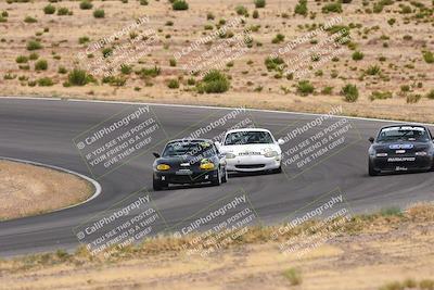 media/Jun-01-2025-CalClub SCCA (Sun) [[eae223c5dd]]/Group 5/Lap race/